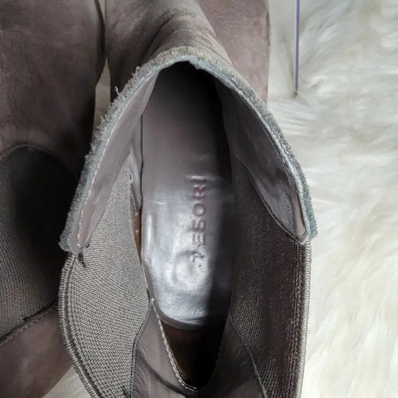 TESORI Womens Grey Wedge Ankle Boot Bootie Casual Neutral Daily Shoe Pull On 8 M - Picture 7 of 11